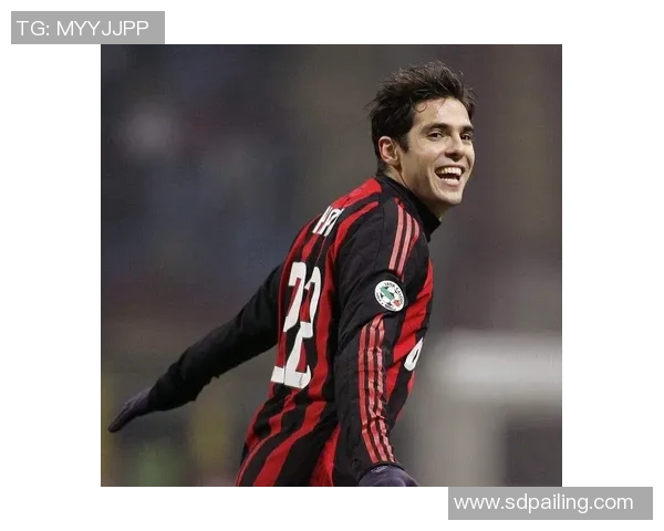 男士足球明星手包时尚潮流解析与搭配技巧分享