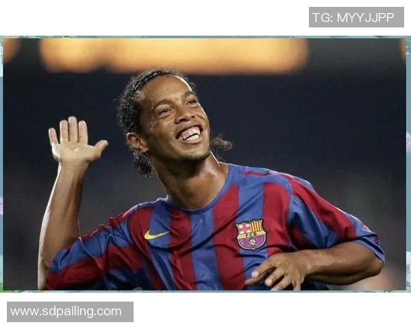 独行足球明星背后的传奇故事与辉煌成就揭秘