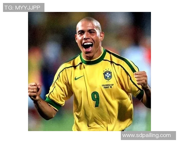 最帅足球明星盘点他们的魅力与球场风采让人无法抵挡