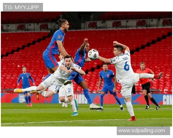 深入探讨足球分析法在战术制定与比赛预测中的应用与效果 深入探讨足球分析法在战术制定与比赛预测中的应用与效果